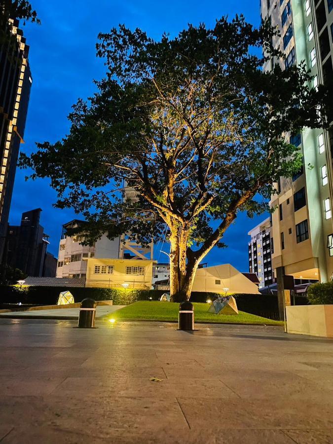 The Base Central Pattaya 2 Bed 2 Bath By Numam Extérieur photo