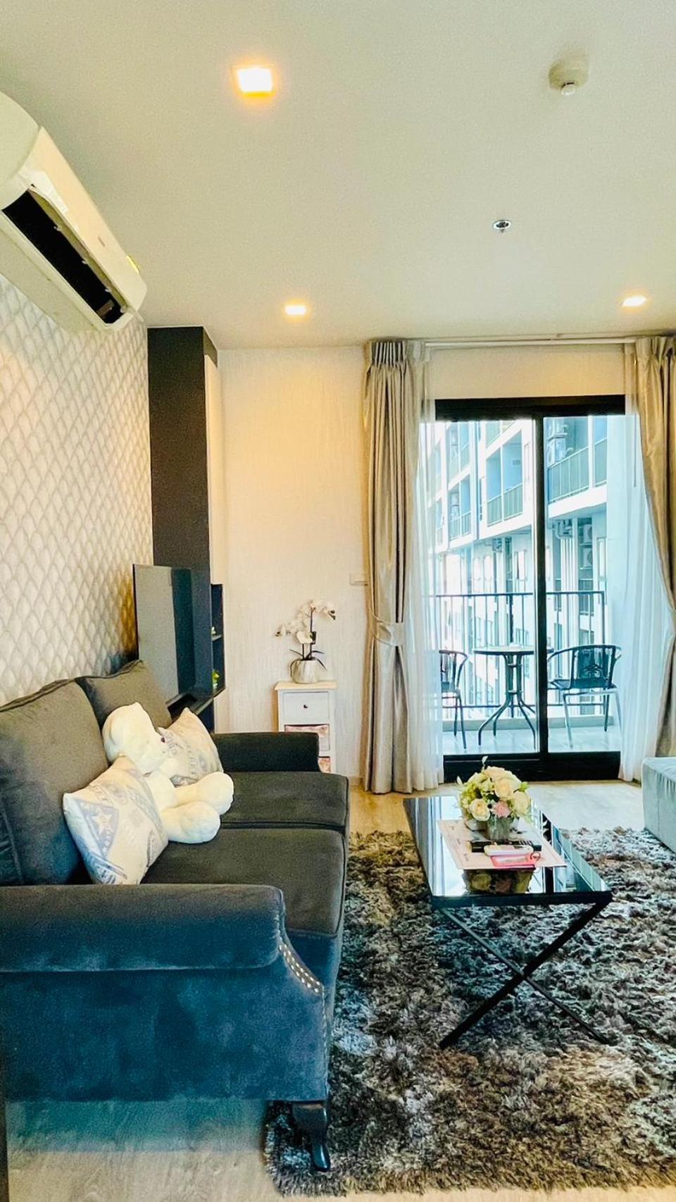 The Base Central Pattaya 2 Bed 2 Bath By Numam Extérieur photo