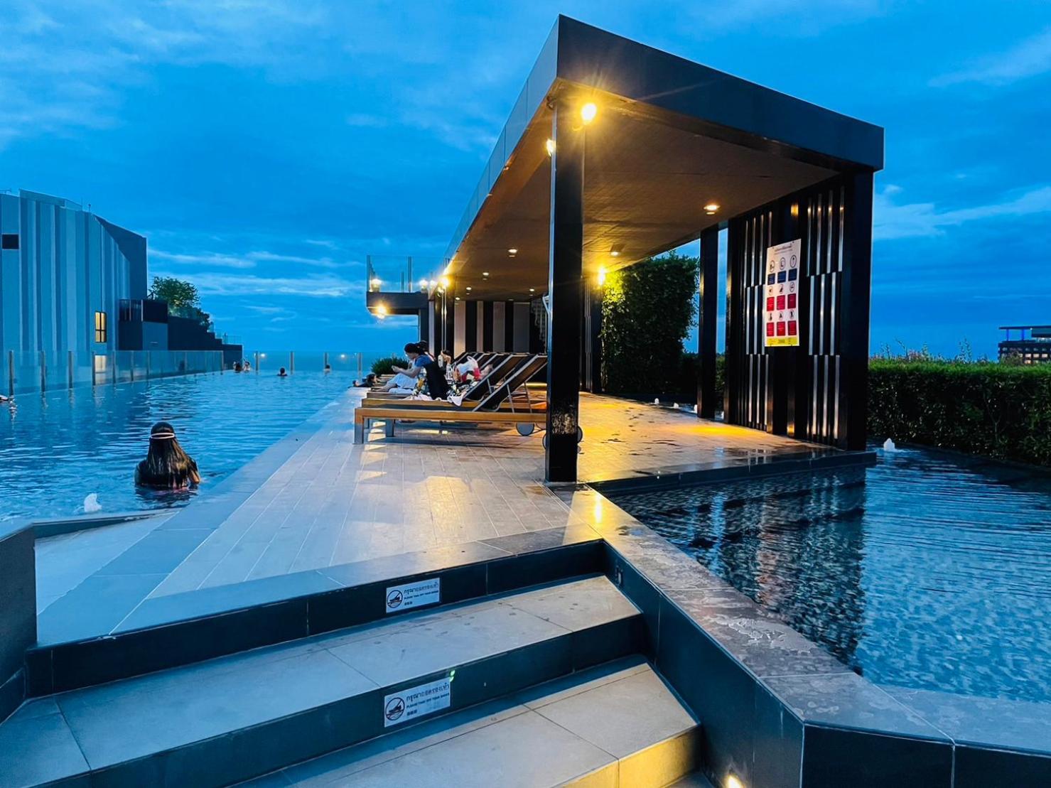 The Base Central Pattaya 2 Bed 2 Bath By Numam Extérieur photo